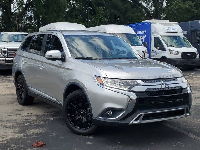 2019 Mitsubishi Outlander SE