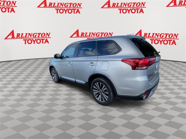 2019 Mitsubishi Outlander SE