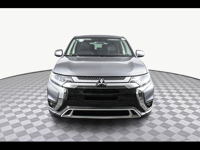 2019 Mitsubishi Outlander LE