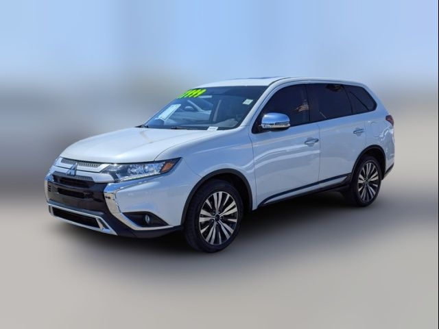 2019 Mitsubishi Outlander SE