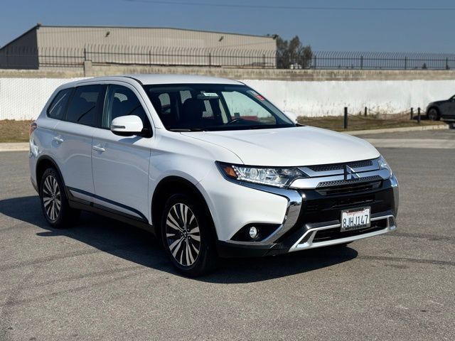 2019 Mitsubishi Outlander SE