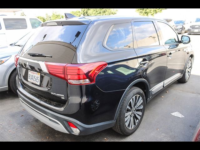 2019 Mitsubishi Outlander SE