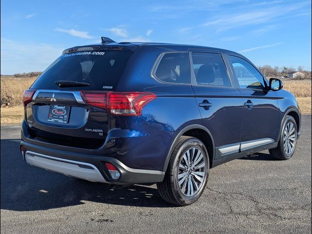 2019 Mitsubishi Outlander SE