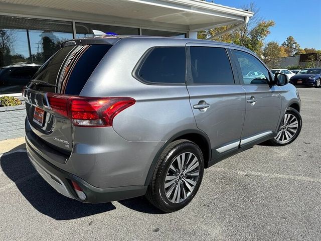 2019 Mitsubishi Outlander SE