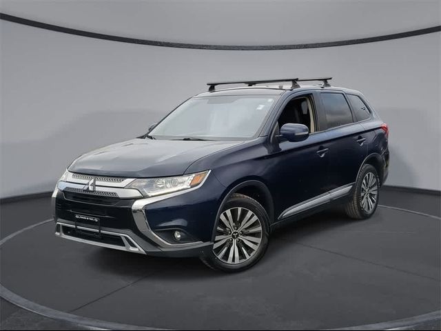 2019 Mitsubishi Outlander SE