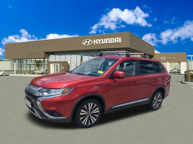 2019 Mitsubishi Outlander SE