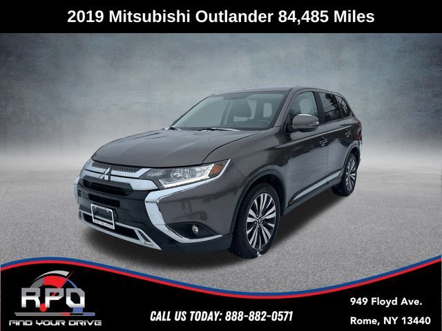 2019 Mitsubishi Outlander SE