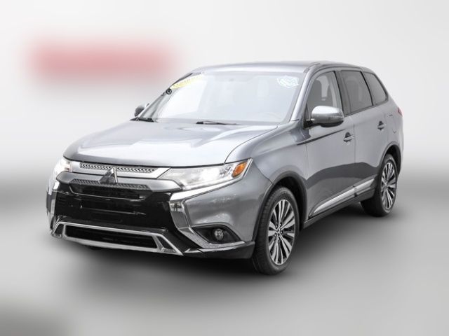2019 Mitsubishi Outlander SE