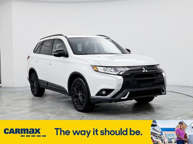 2019 Mitsubishi Outlander SE