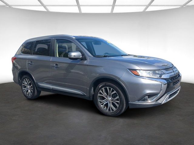 2019 Mitsubishi Outlander SE