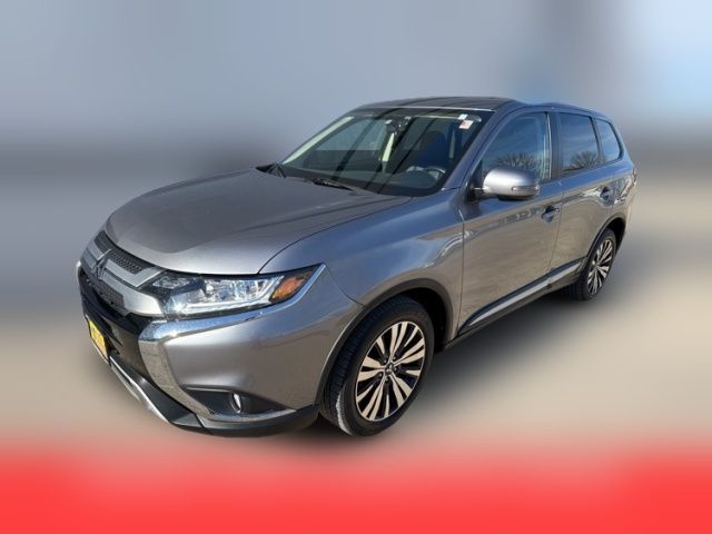 2019 Mitsubishi Outlander SE