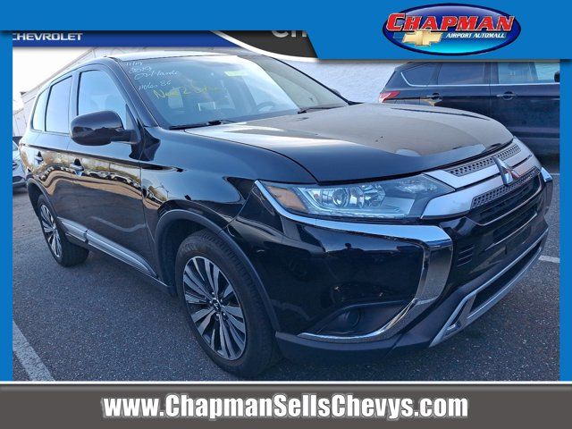 2019 Mitsubishi Outlander SE