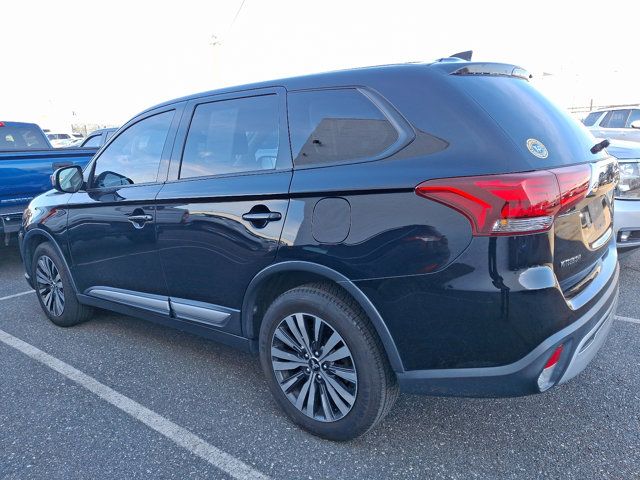 2019 Mitsubishi Outlander SE