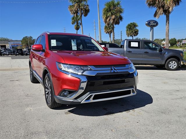 2019 Mitsubishi Outlander SE