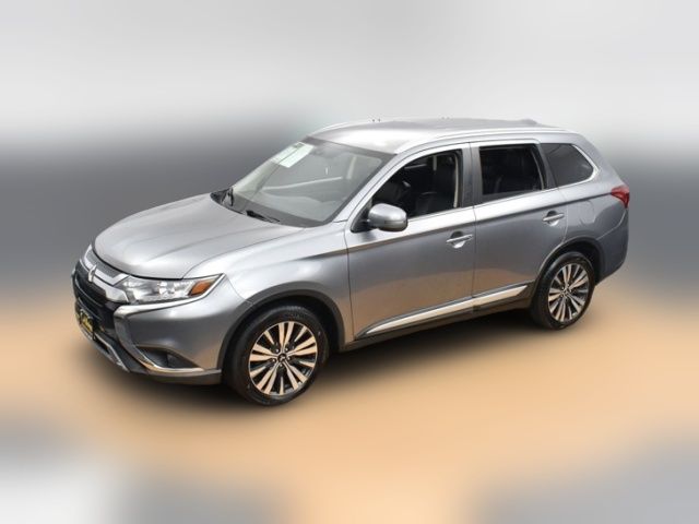 2019 Mitsubishi Outlander SEL