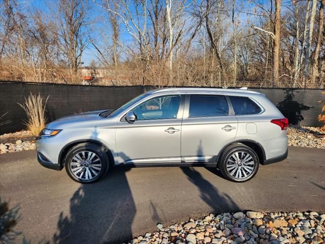 2019 Mitsubishi Outlander SEL