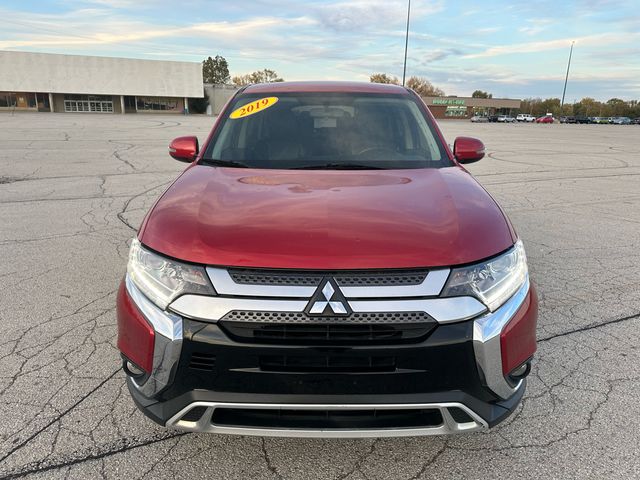 2019 Mitsubishi Outlander SEL