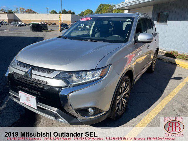 2019 Mitsubishi Outlander SEL