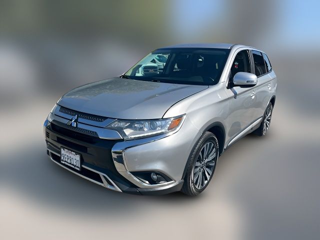 2019 Mitsubishi Outlander SE