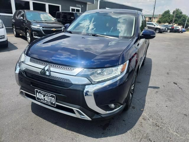 2019 Mitsubishi Outlander SE