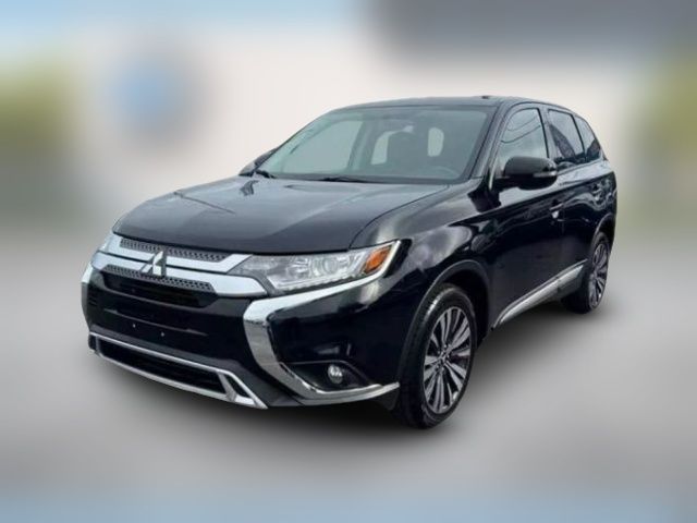 2019 Mitsubishi Outlander SE