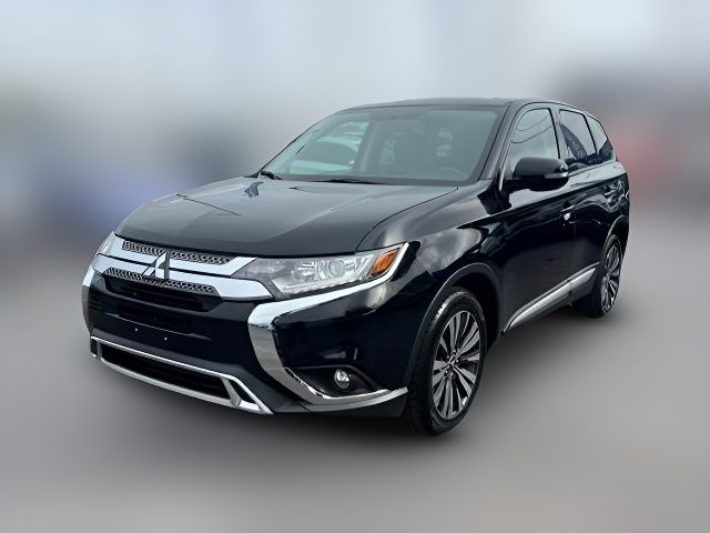 2019 Mitsubishi Outlander SE