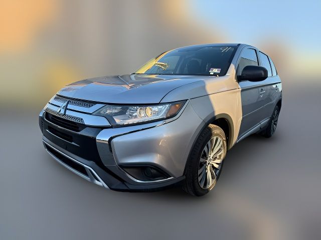 2019 Mitsubishi Outlander SE