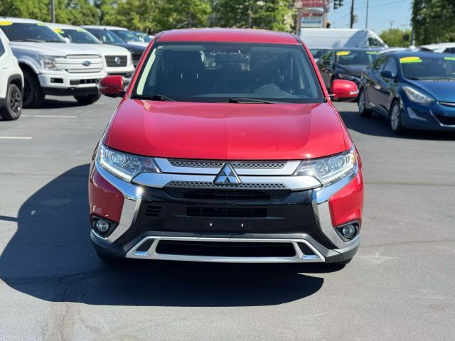 2019 Mitsubishi Outlander SE