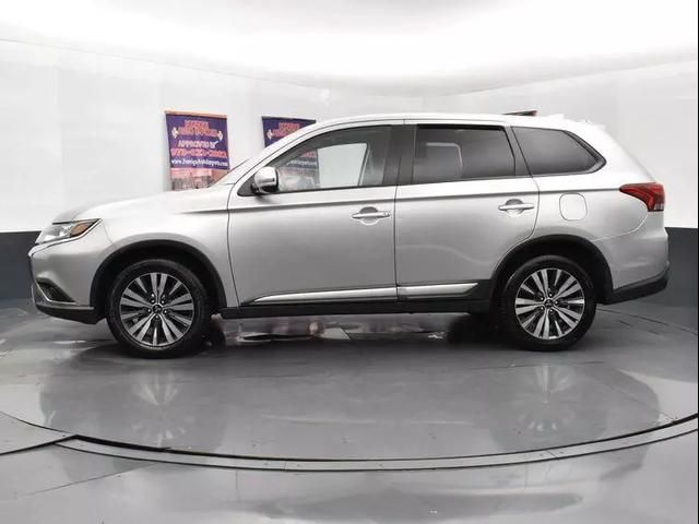 2019 Mitsubishi Outlander SE