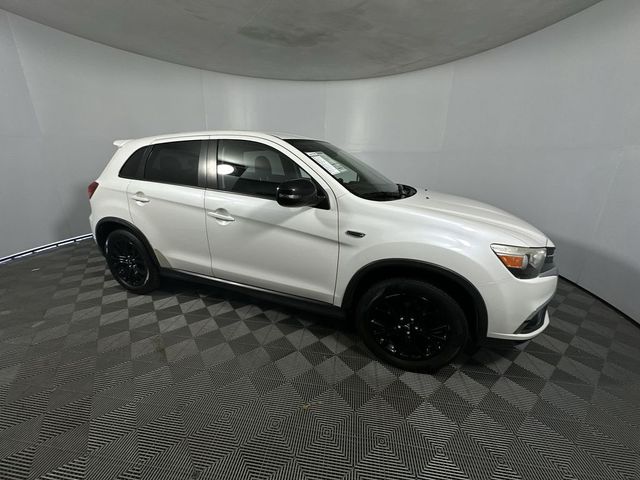 2019 Mitsubishi Outlander Sport ES 2.0