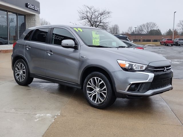 2019 Mitsubishi Outlander Sport ES 2.0