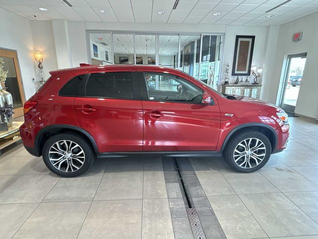 2019 Mitsubishi Outlander Sport ES 2.0