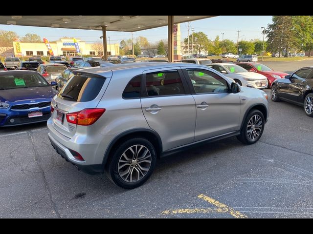 2019 Mitsubishi Outlander Sport SE 2.0