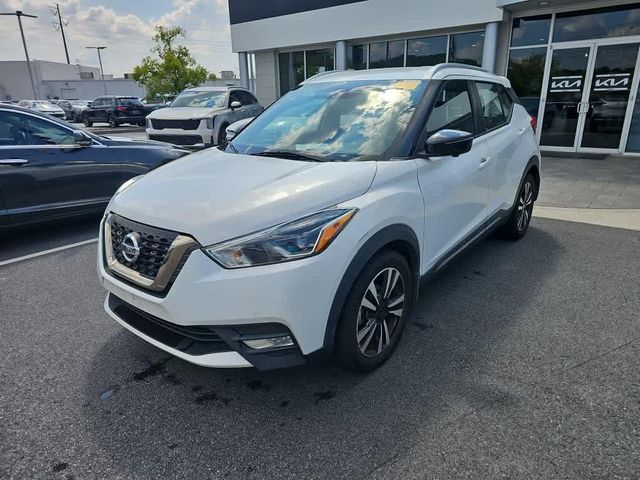 2019 Nissan Kicks SR