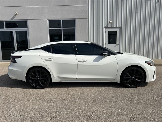 2019 Nissan Maxima SR