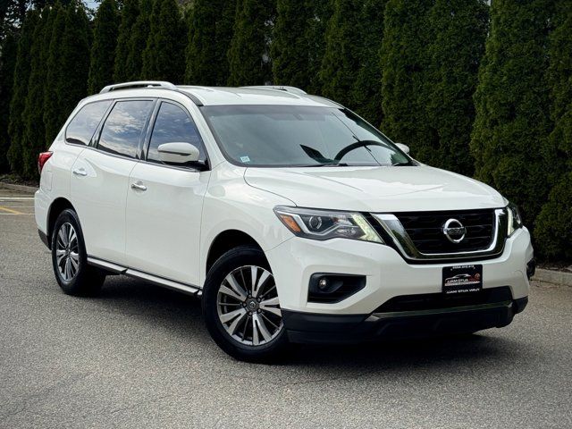 2019 Nissan Pathfinder SV