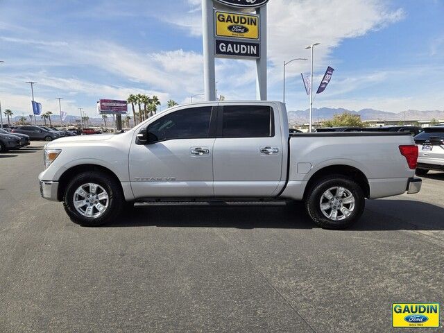 2019 Nissan Titan SV