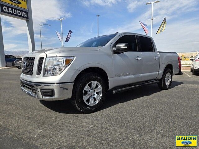 2019 Nissan Titan SV