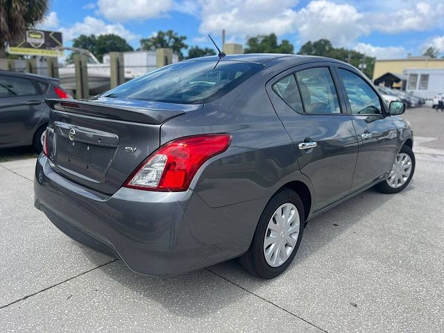 2019 Nissan Versa SV