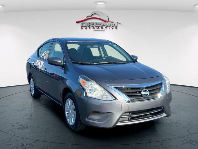 2019 Nissan Versa SV