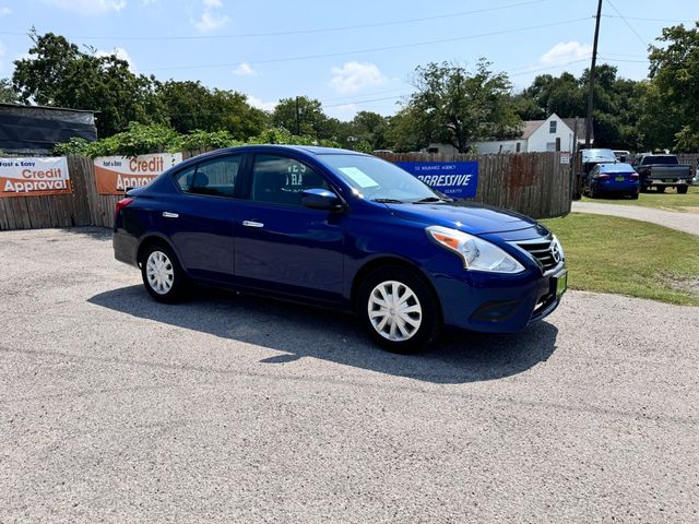 2019 Nissan Versa SV