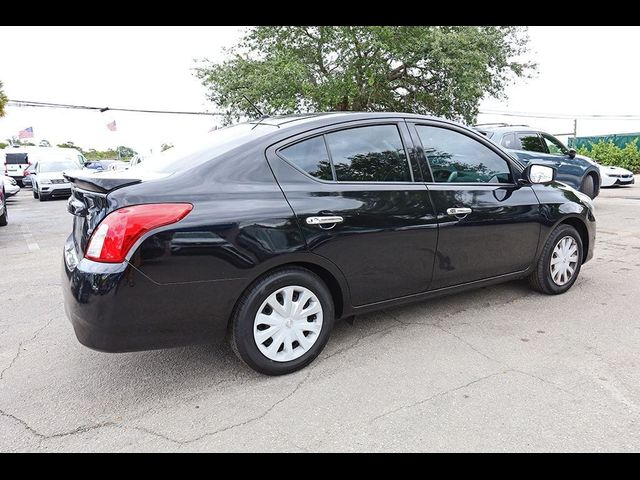 2019 Nissan Versa SV