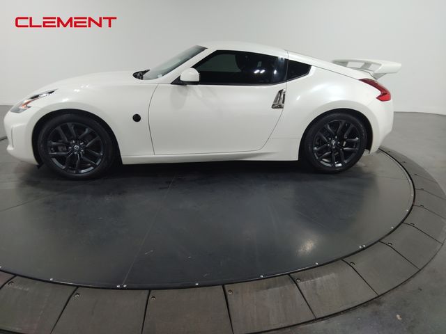 2019 Nissan 370Z Base