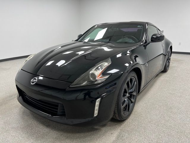 2019 Nissan 370Z Base