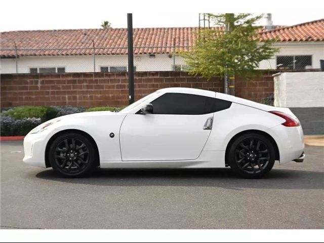 2019 Nissan 370Z Base