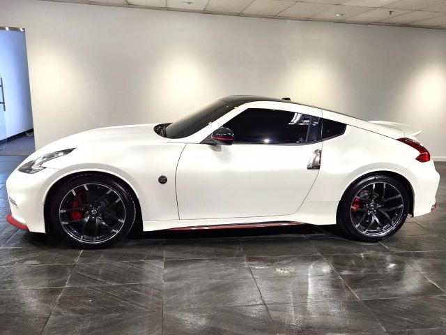 2019 Nissan 370Z NISMO