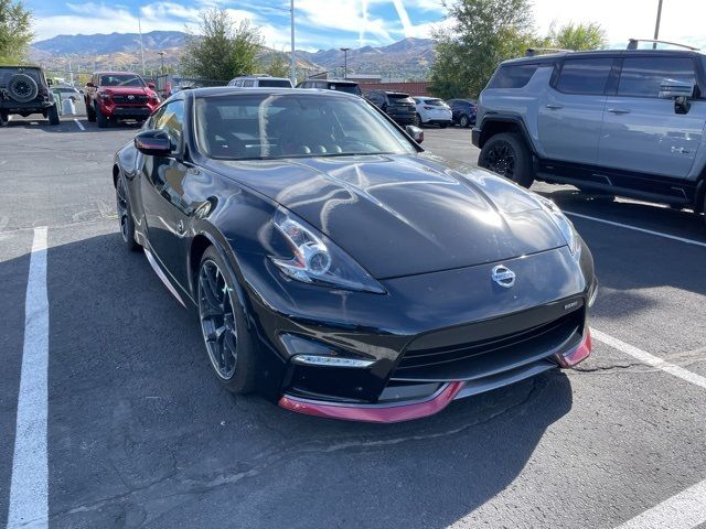 2019 Nissan 370Z NISMO