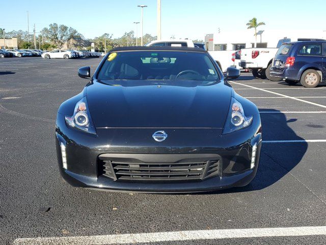 2019 Nissan 370Z Roadster Touring