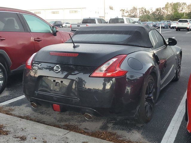 2019 Nissan 370Z Roadster Touring