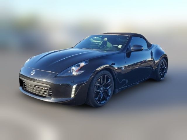 2019 Nissan 370Z Roadster Touring